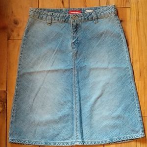 😊HP😊 Union Bay Jean skirt